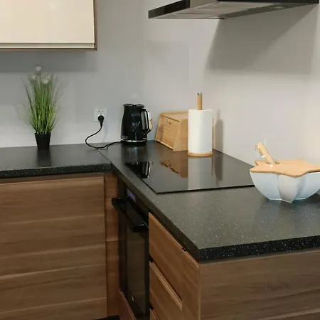 Apartament Powstancow 32 Zielonka  Zewnętrze zdjęcie